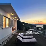 Pelikan House *